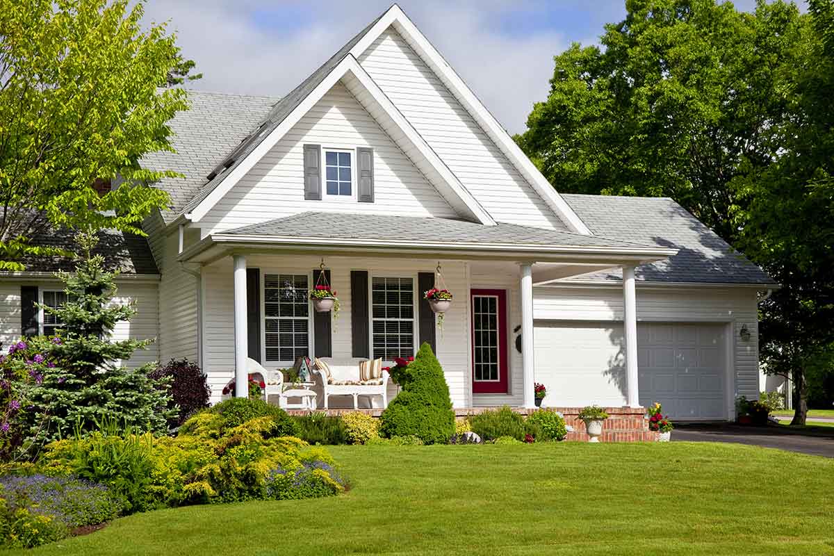 How to Protect Your Home During the Summer - Aurora IL - Restoration Techs
